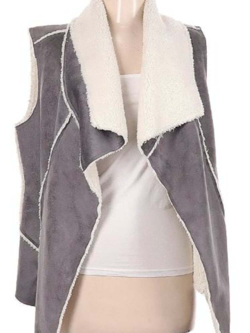 Hatley Faux Fur Gray Vest Size M